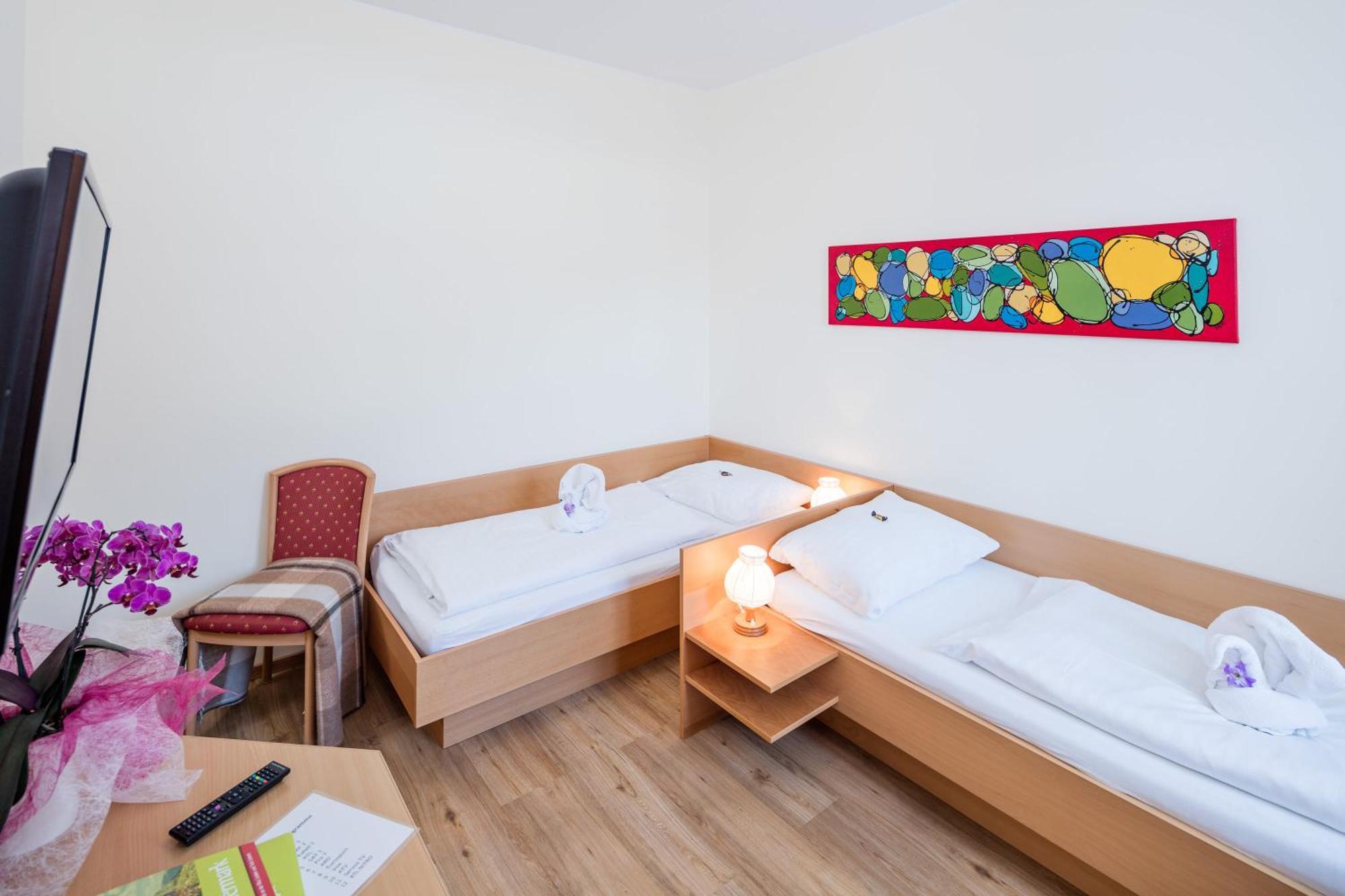 ברוק אן דר מור Gasthaus Pension Zum Lustigen Steirer חדר תמונה